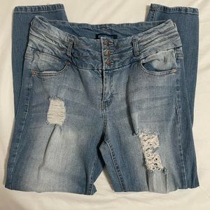 Denim straight leg, high waisted jeans
